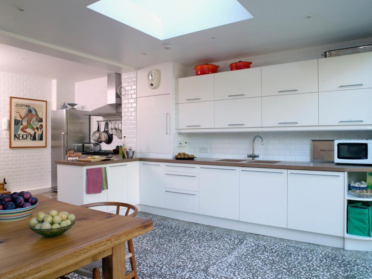 Stunning 5 Bed House With Private Garden Villa London Kültér fotó